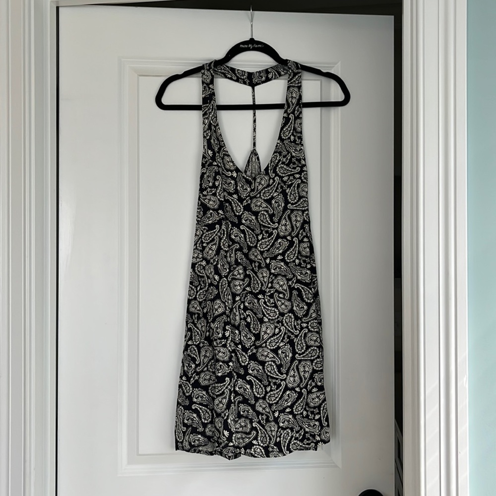 Black & white dress Size M
